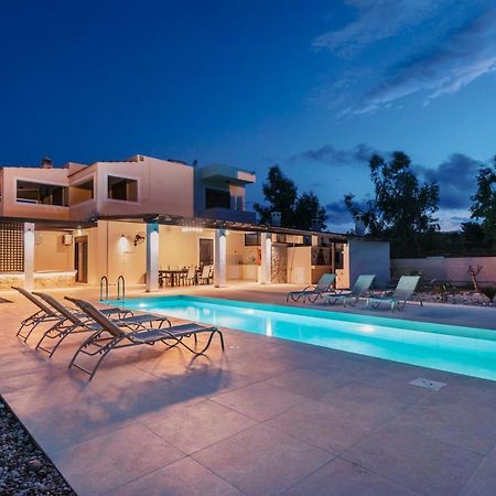 Villa Maribia With Private Pool Gennadi Esterno foto