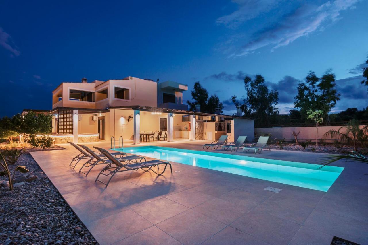 Villa Maribia With Private Pool Gennadi Esterno foto